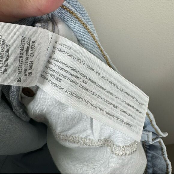 Abercrombie & Fitch Ankle Straight Leg Ultra High Rise Jeans Light Wash 12 31 - Picture 6 of 6